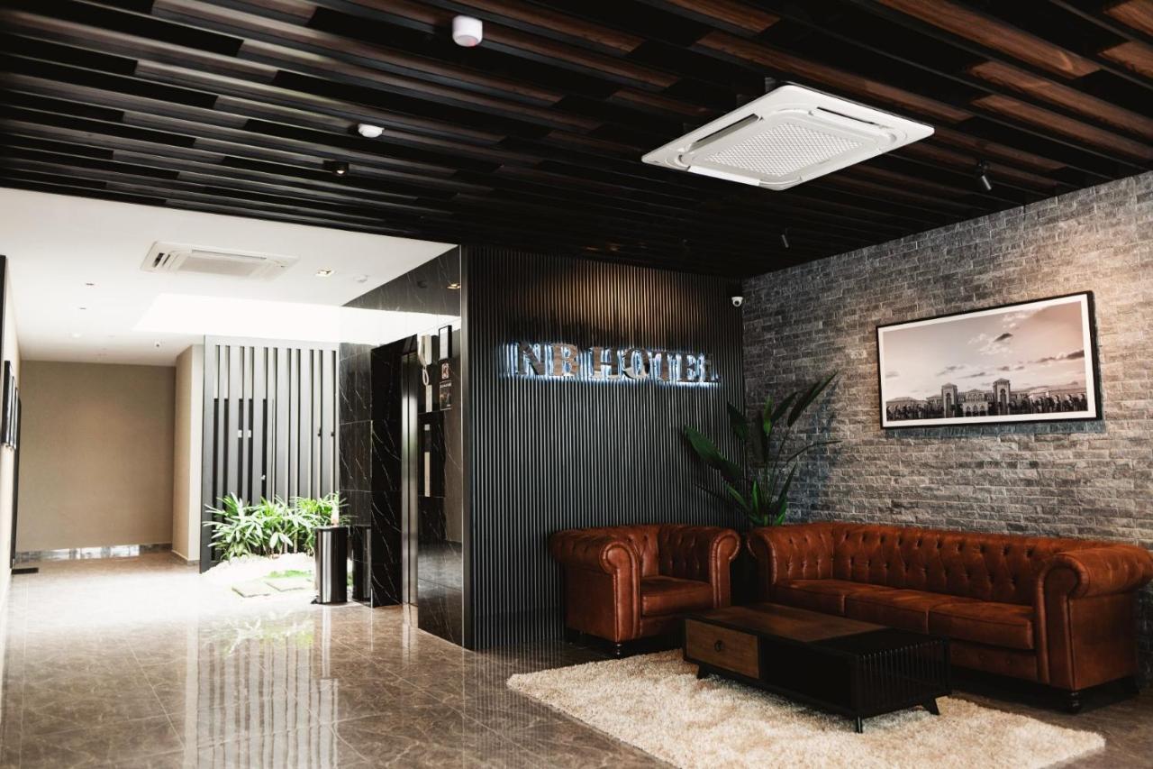 Nb Hotel Johor Bahru Bagian luar foto